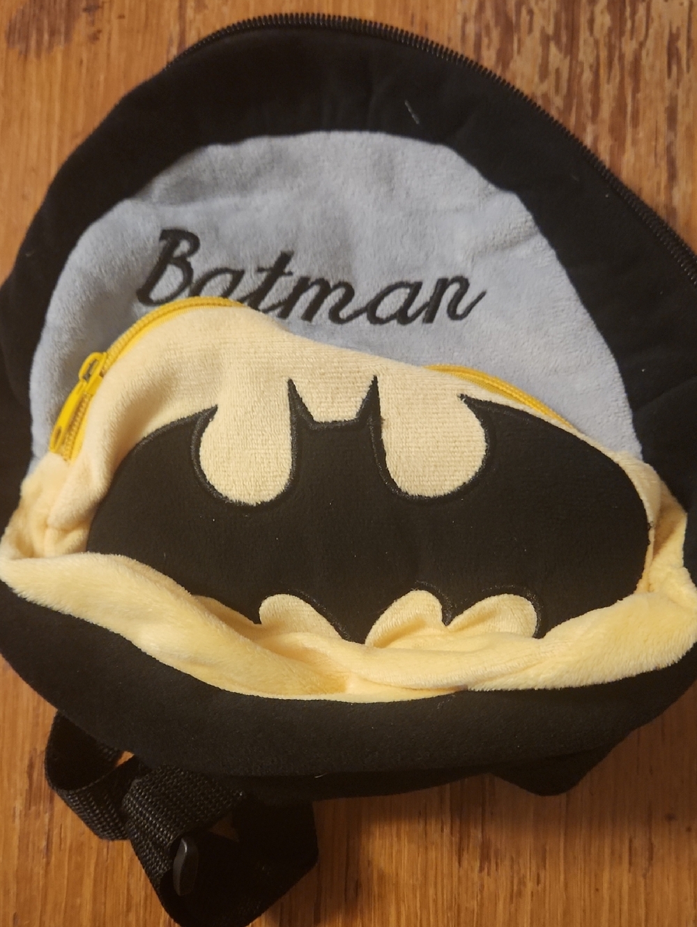 Batman Plush Kids Backpack - Black & Yellow